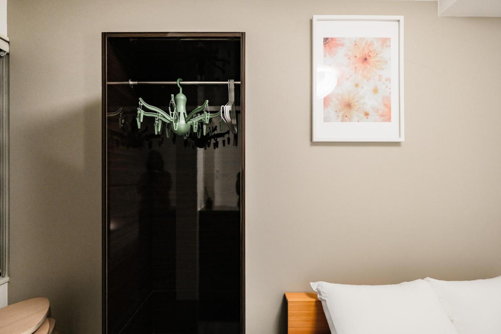 Mi-Hotel Hearts Shinjuku 新宿 — Photos 3